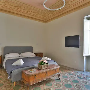 https://storie-di-palermo.palermohotels.org